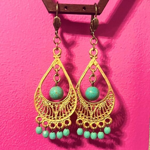 Gold Tone Turquoise Dangle Earring - Picture 1 of 1